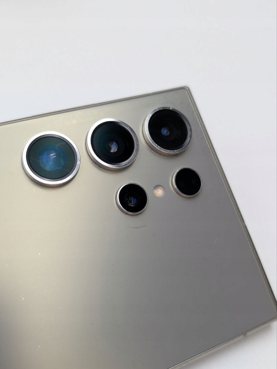 Samsung Galaxy S24 Ultra 512GB srebrny (Używany)