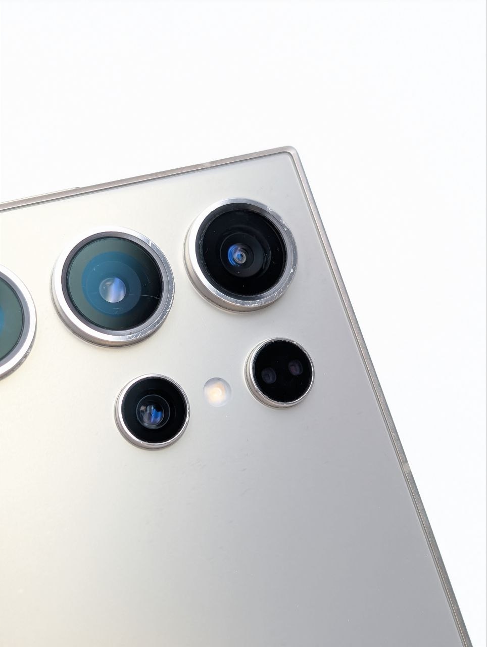 Samsung Galaxy S24 Ultra 512GB Srebrny (Powystawowy)