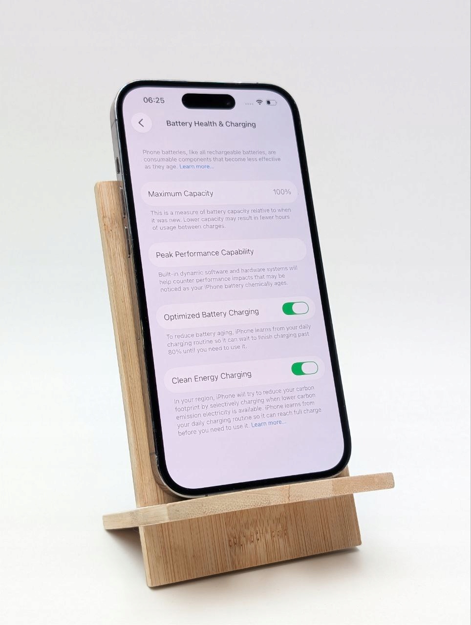 Apple iPhone 14 Pro 256GB Fioletowy | bateria 100% (Powystawowy)