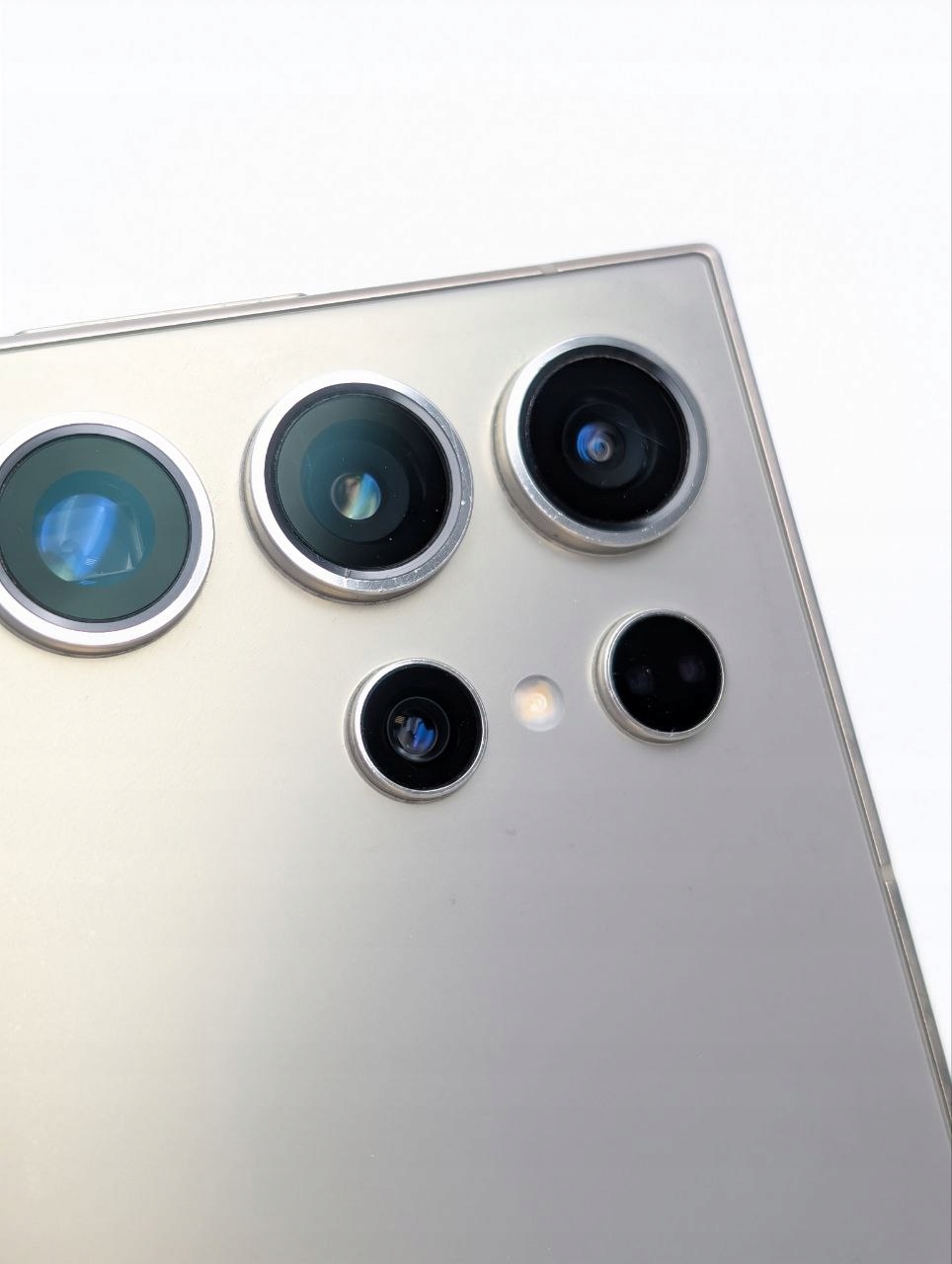 Samsung Galaxy S24 Ultra 512GB srebrny (Powystawowy)