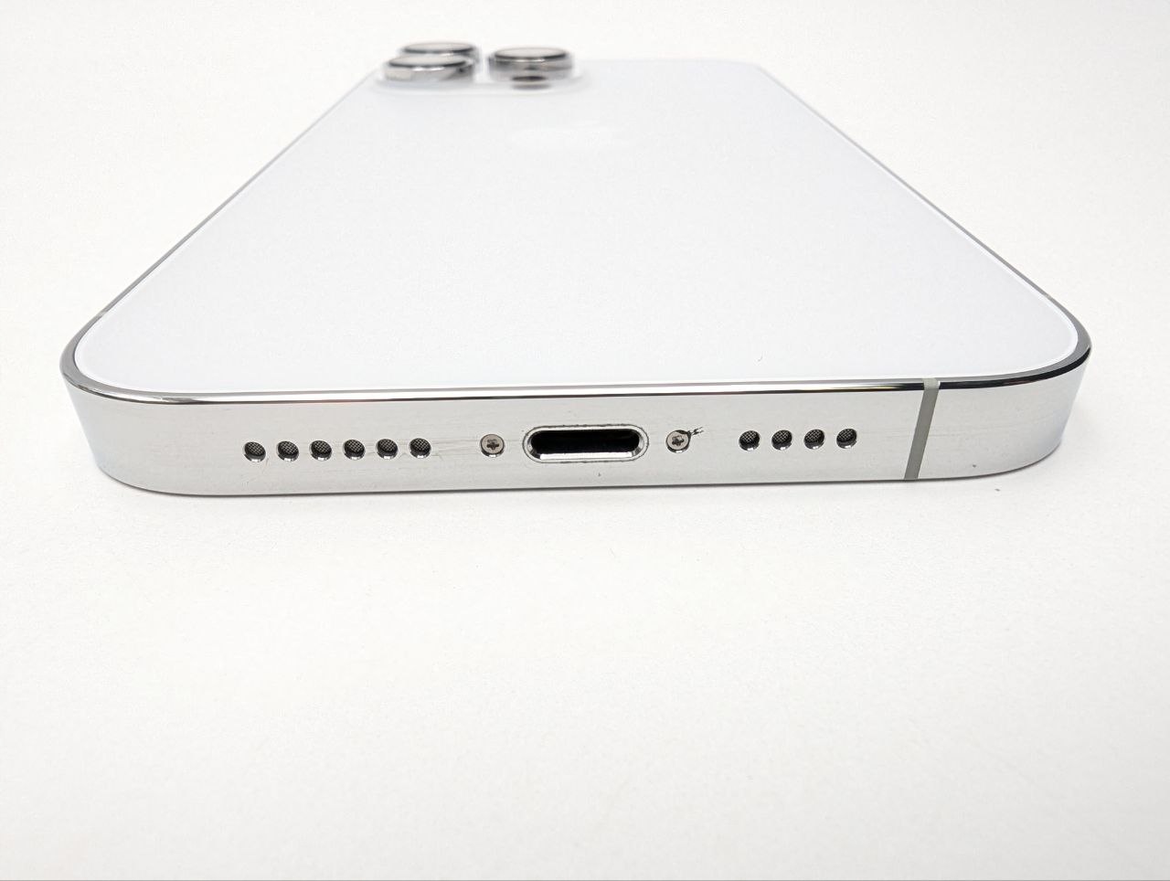 Apple iPhone 14 Pro Max 128 GB 5G srebrny (Powystawowy)