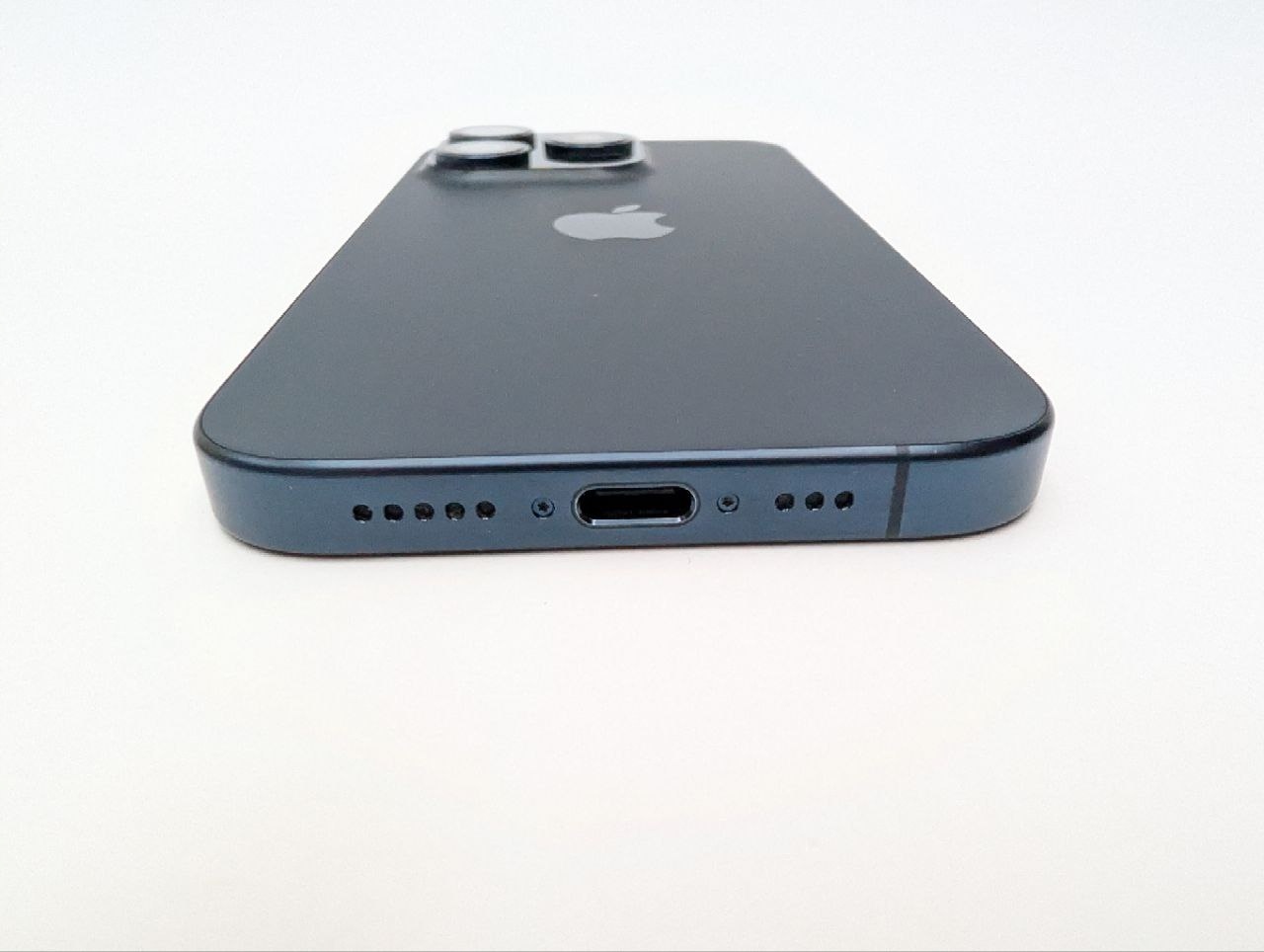 Apple iPhone 15 Pro 128GB Niebieski (Powystawowy)