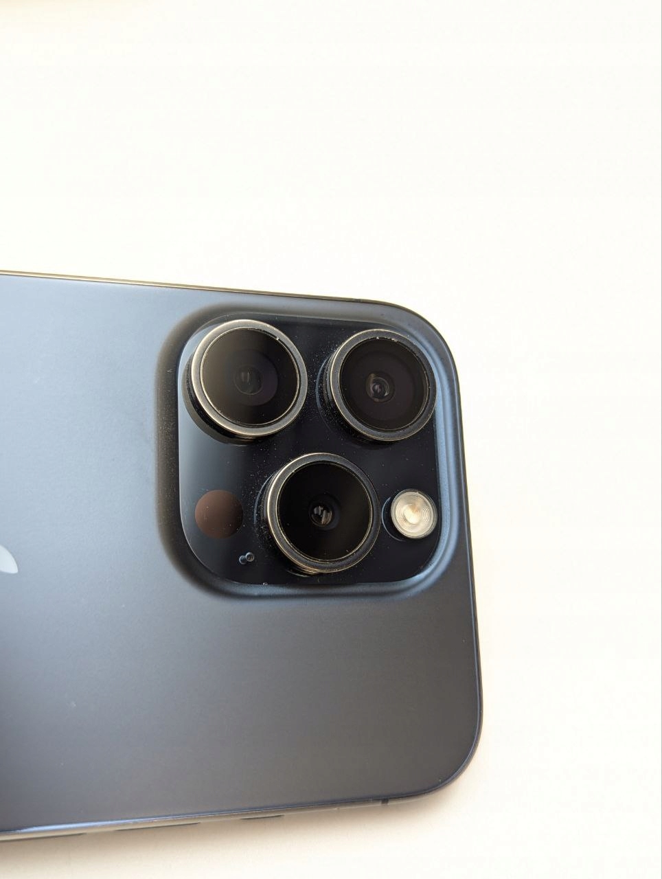 Apple iPhone 15 Pro 256GB niebieski| eSim (Używany)