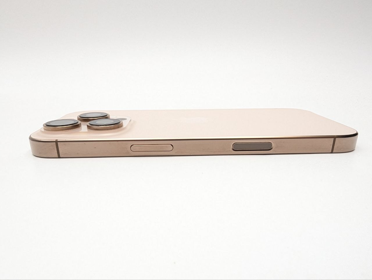 Apple iPhone 16 Pro 128GB Tytan Pustynny (Używany)