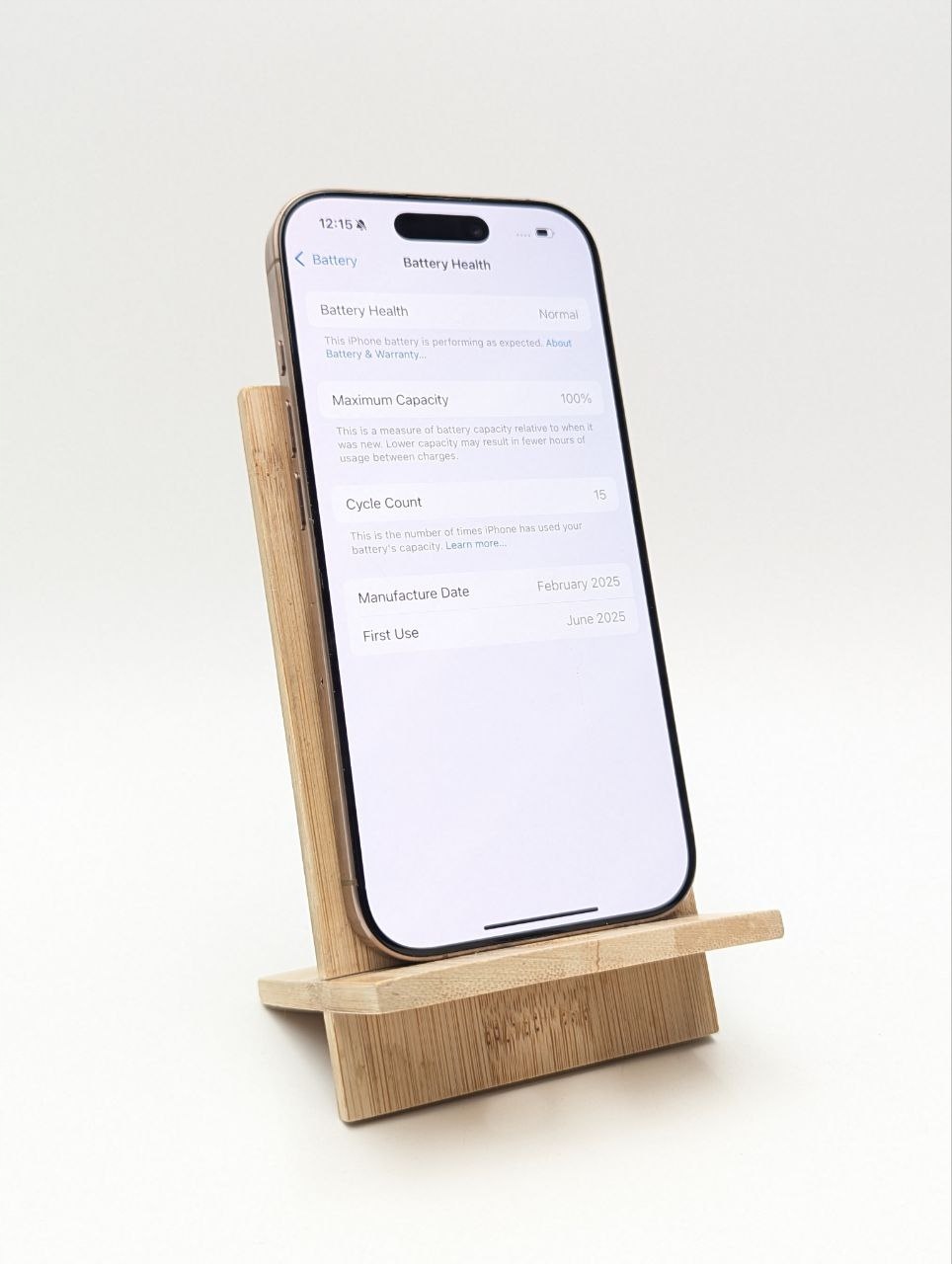 Apple iPhone 16 Pro 128GB Tytan Pustynny | bateria 100% | Jak Nowy (Powystawowy)