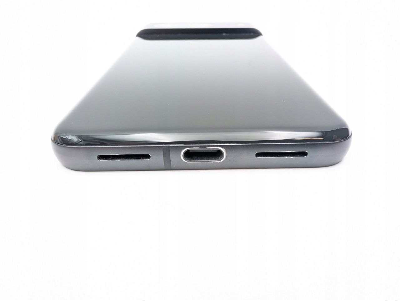 Google Pixel 8 128GB Czarny (Powystawowy)