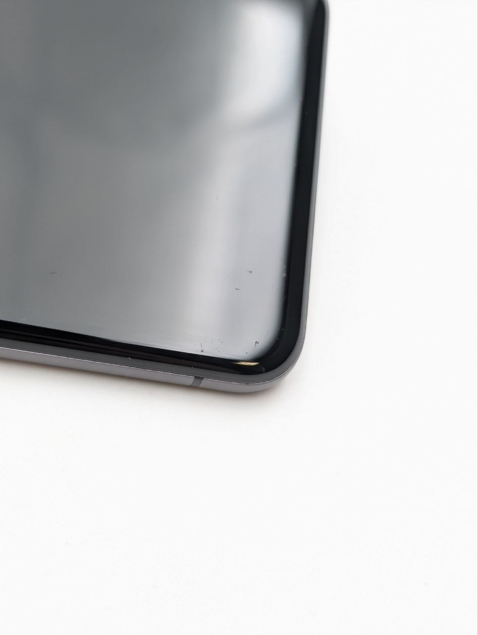 Google Pixel 8 128GB Czarny (Powystawowy)