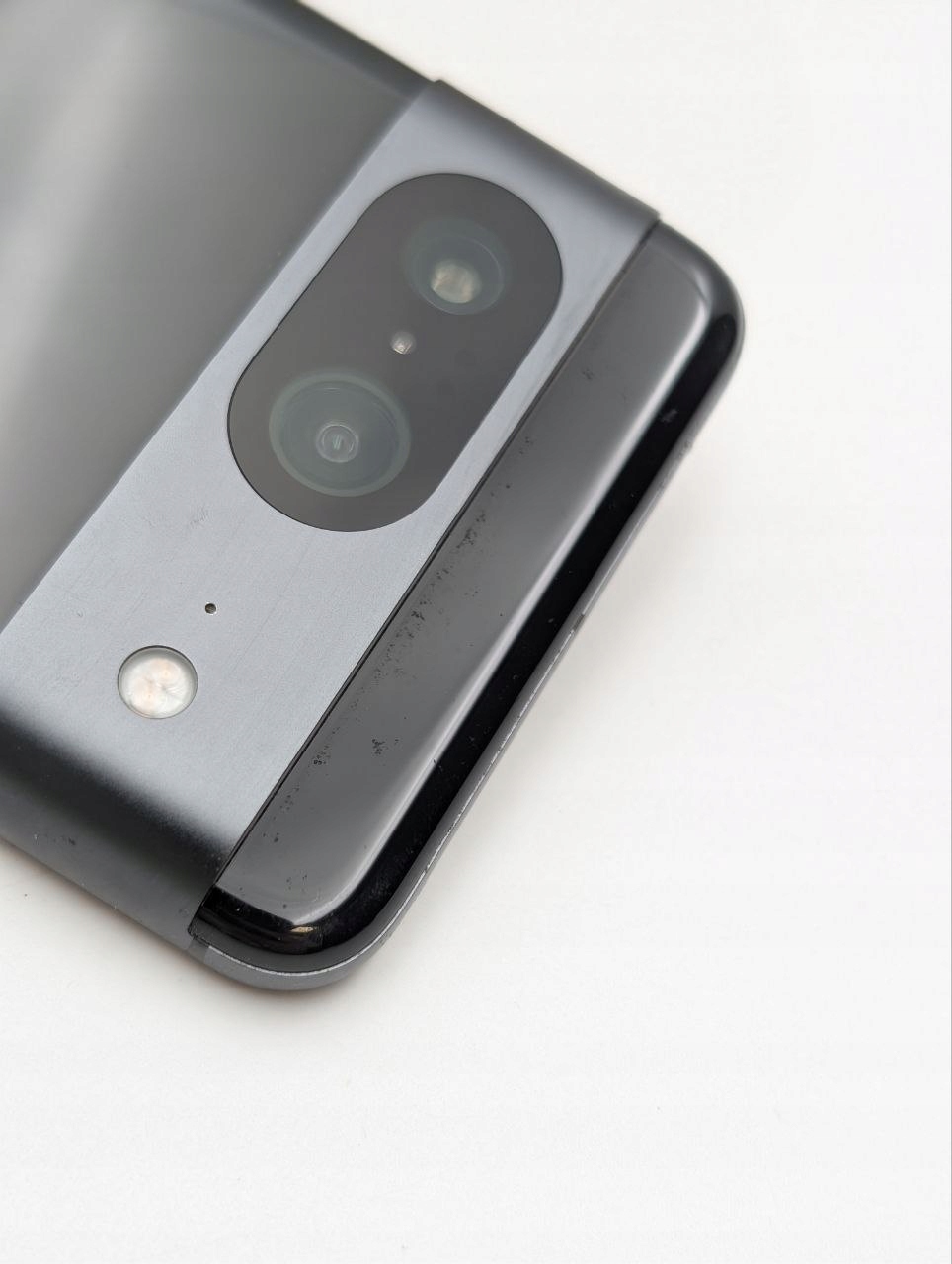 Google Pixel 8 256GB Czarny (Powystawowy)