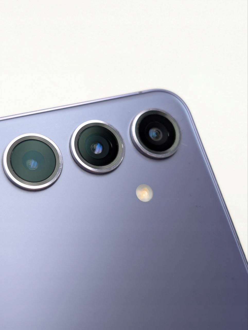 Samsung Galaxy S24 256GB Fioletowy (Powystawowy)