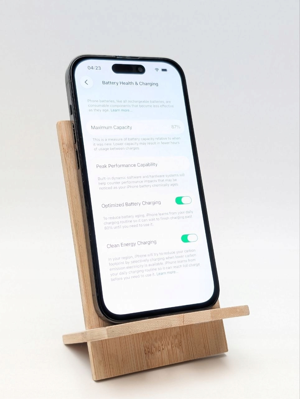 Apple iPhone 14 Pro 128 GB czarny | eSim (Odnowiony przez sprzedawcę)