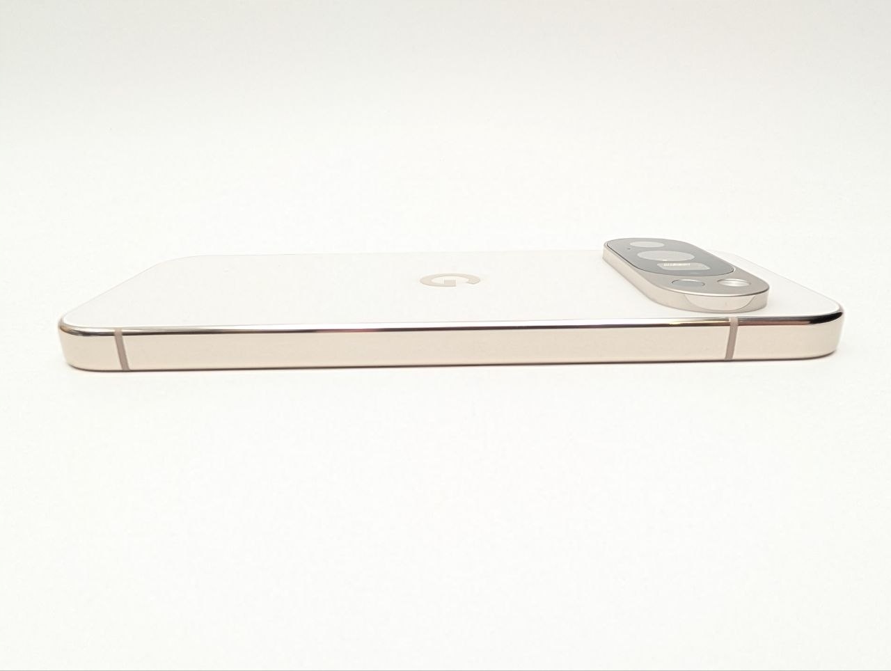 Google Pixel 10 Pro 128 GB Porcelanowy (Powystawowy)