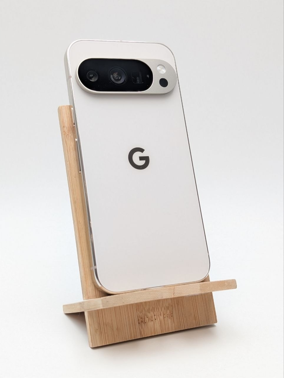 Google Pixel 10 Pro 128 GB Porcelanowy | jak nowy (Powystawowy)