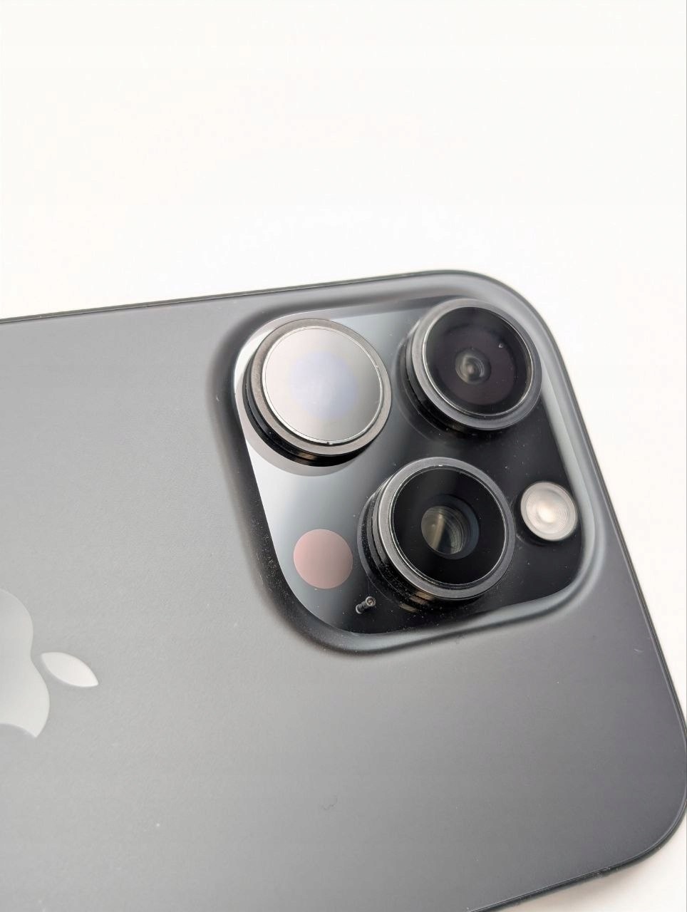 Apple iPhone 16 Pro 256GB Tytan Czarny (Używany)