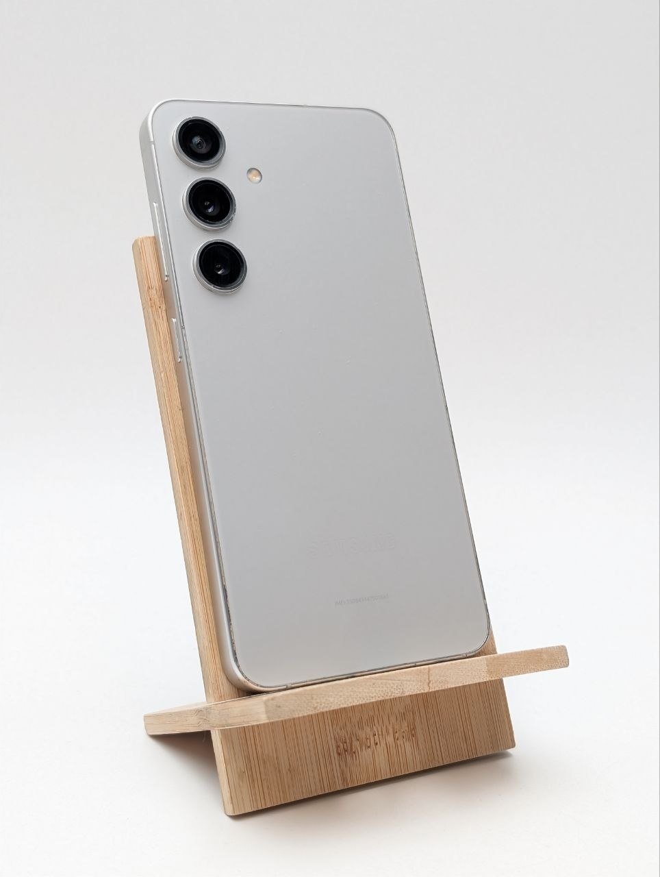 Samsung Galaxy S24 128GB srebrny (Używany)