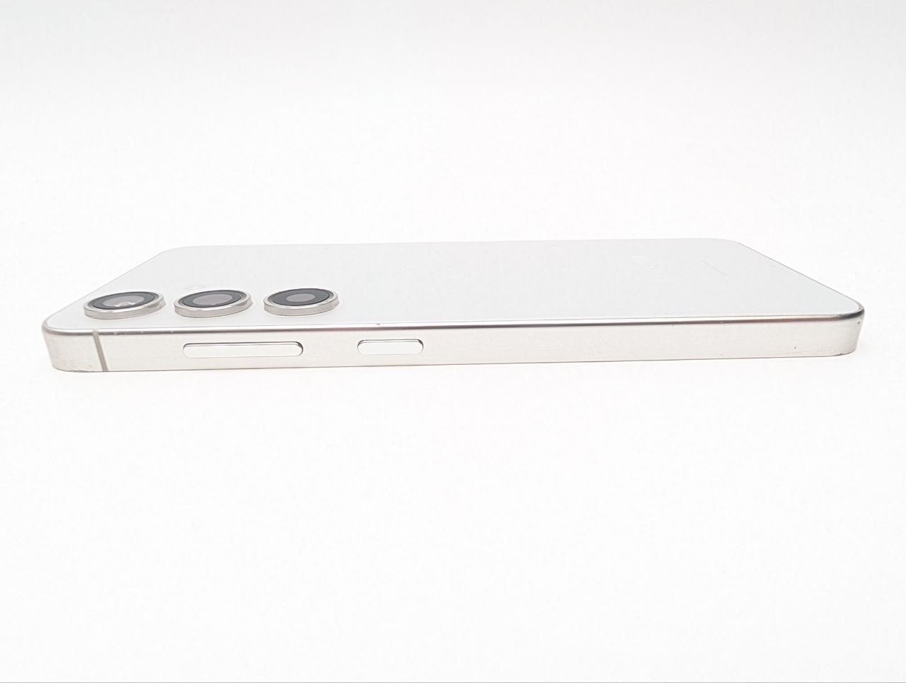 Samsung Galaxy S24 128GB srebrny (Używany)