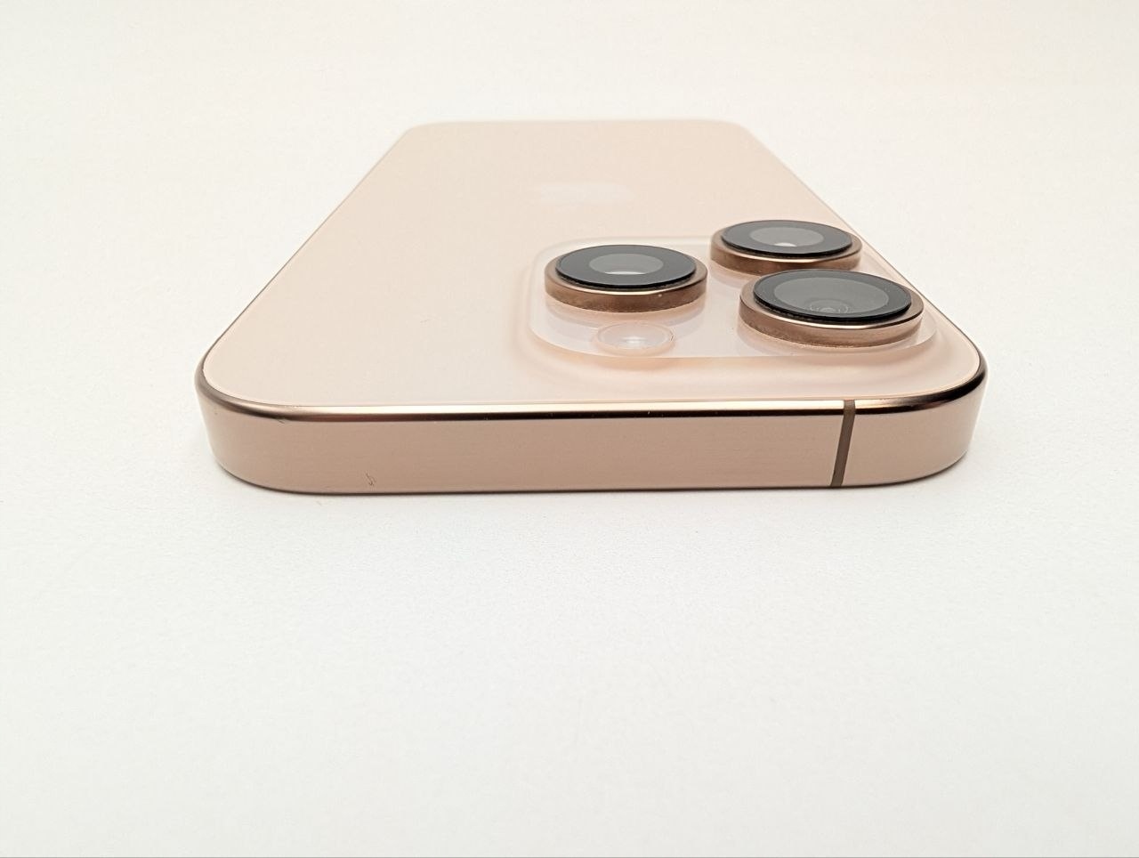 Apple iPhone 16 Pro 128GB Tytan Pustynny | bateria 100% (Powystawowy)