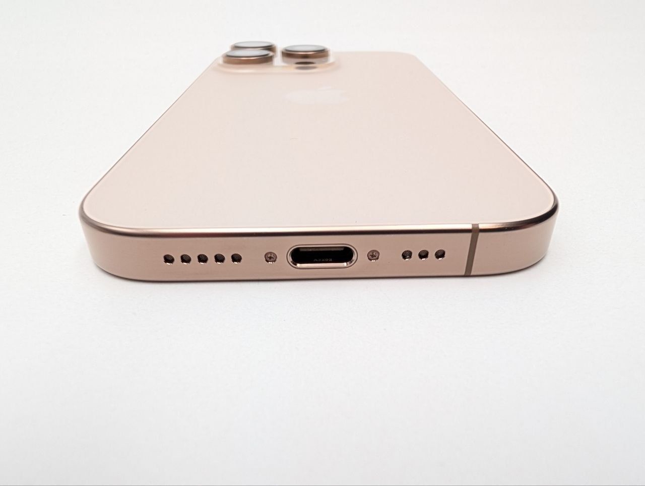 Apple iPhone 16 Pro 128GB Tytan Pustynny | bateria 100% (Powystawowy)