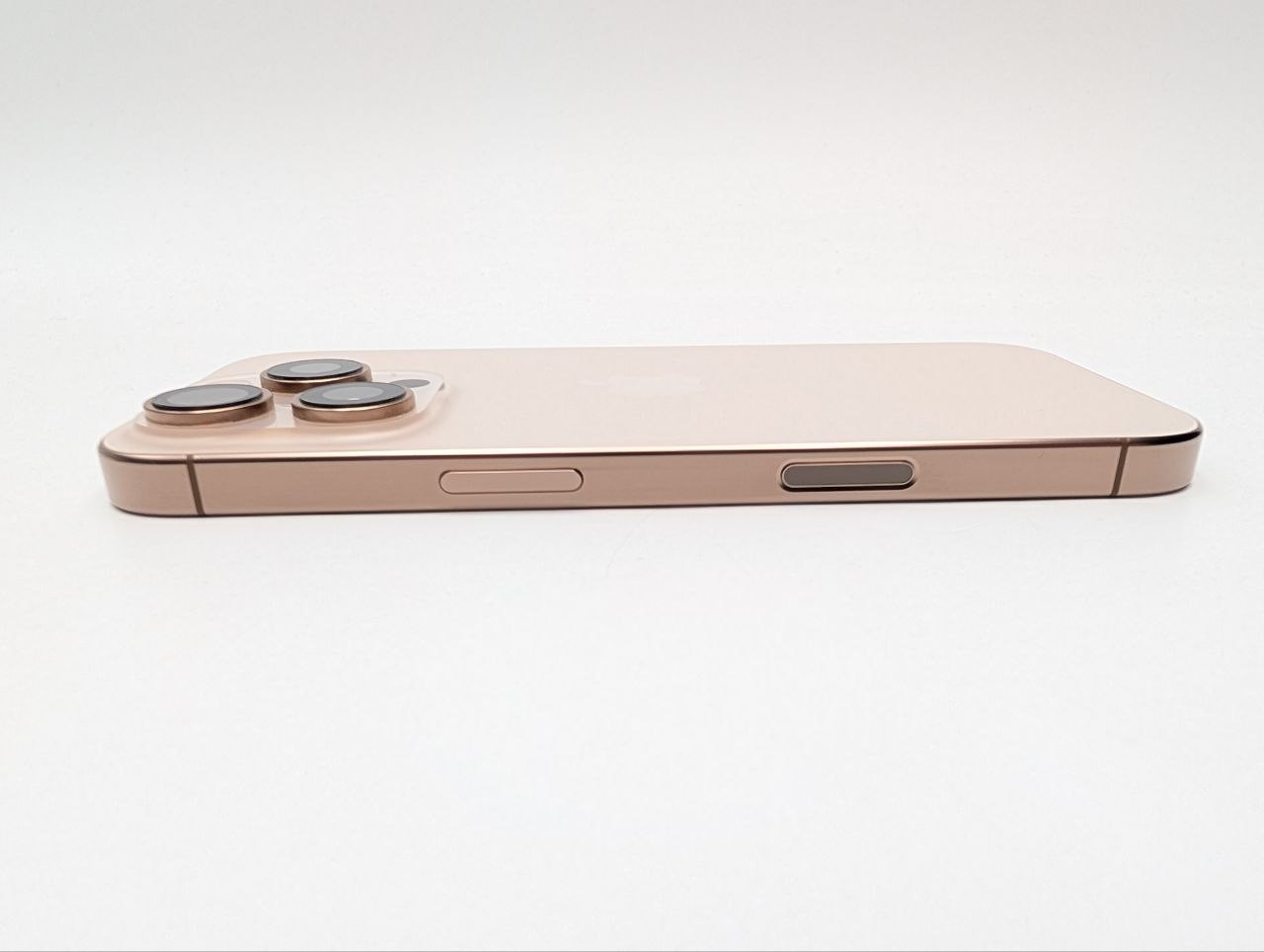 Apple iPhone 16 Pro 128GB Tytan Pustynny | bateria 100% (Powystawowy)