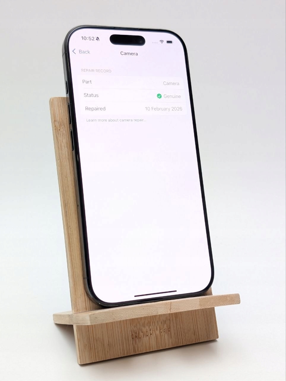 Apple iPhone 16 Pro 256GB Tytan Czarny (Powystawowy)