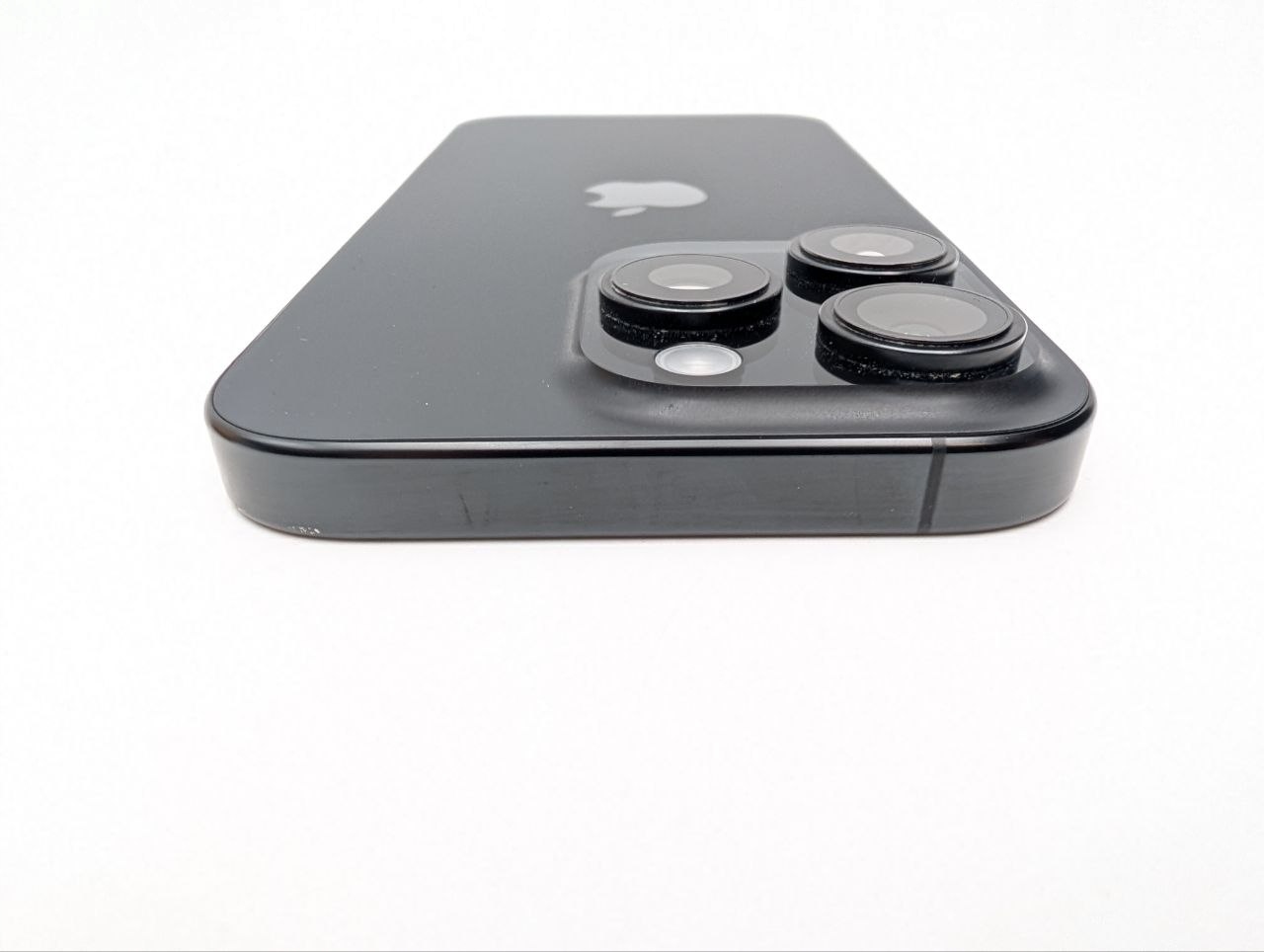 Apple iPhone 16 Pro 256GB Tytan Czarny (Powystawowy)