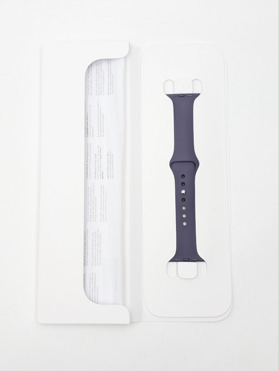 Apple Watch Series 11 GPS 42mm srebrny z paskiem S/M (Powystawowy)