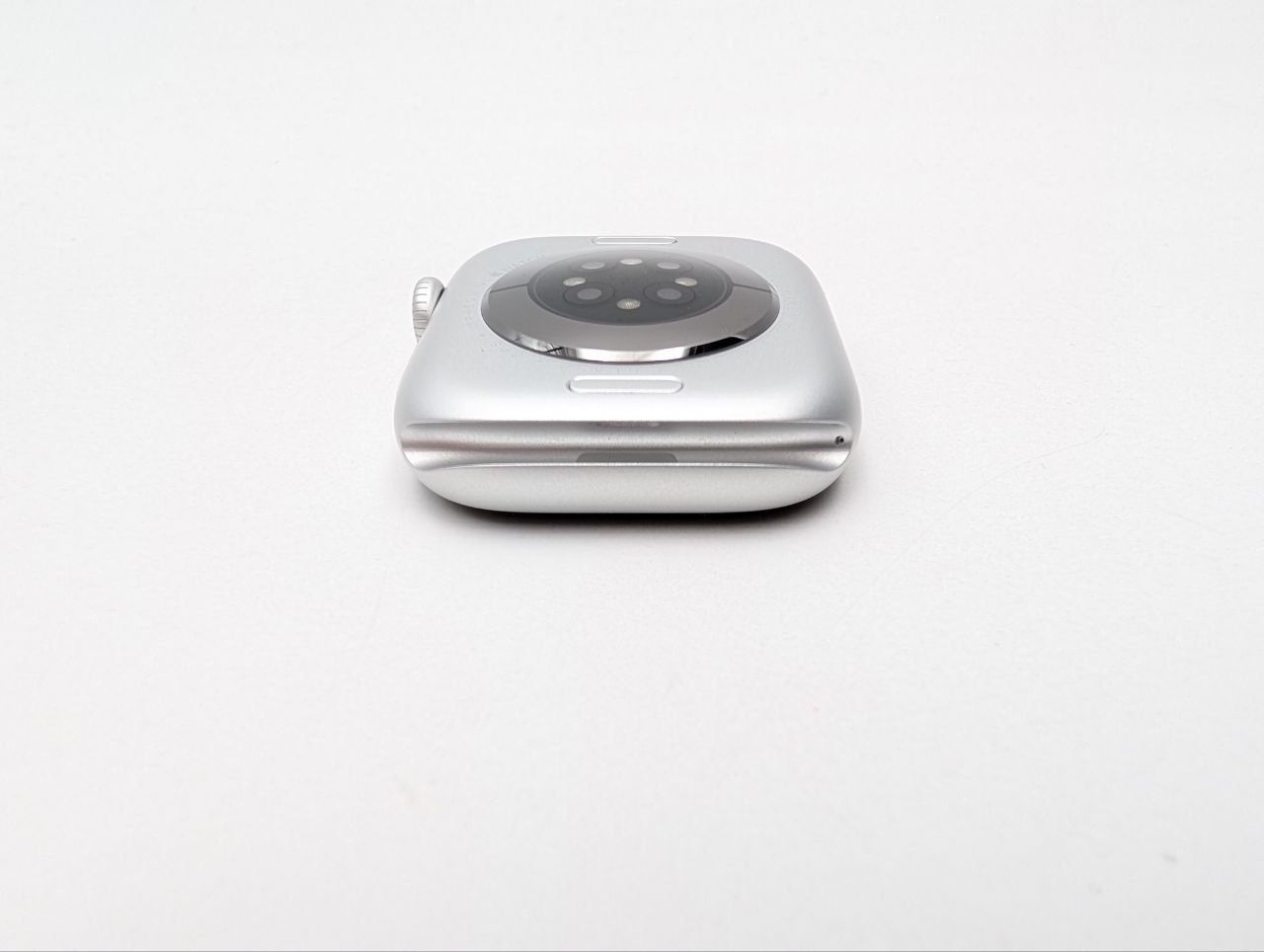 Apple Watch Series 11 GPS 42mm srebrny z paskiem S/M (Powystawowy)