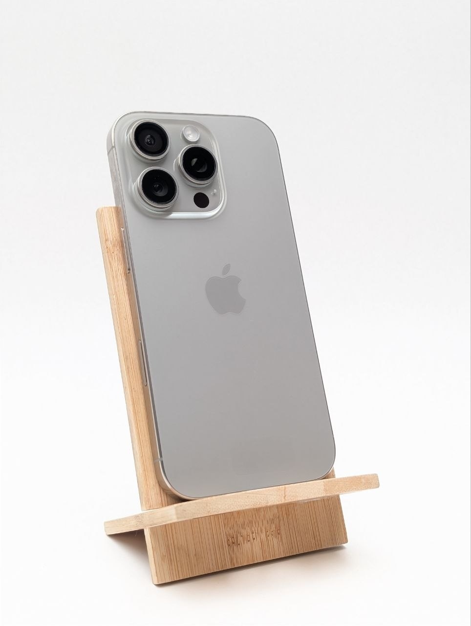 Apple iPhone 16 Pro 512GB Tytan Naturalny | bateria 100% (Powystawowy)