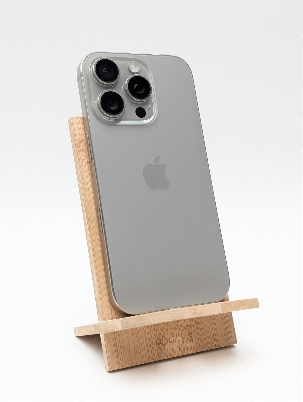 Apple iPhone 16 Pro 256GB Tytan Naturalny | bateria 100% (Powystawowy)