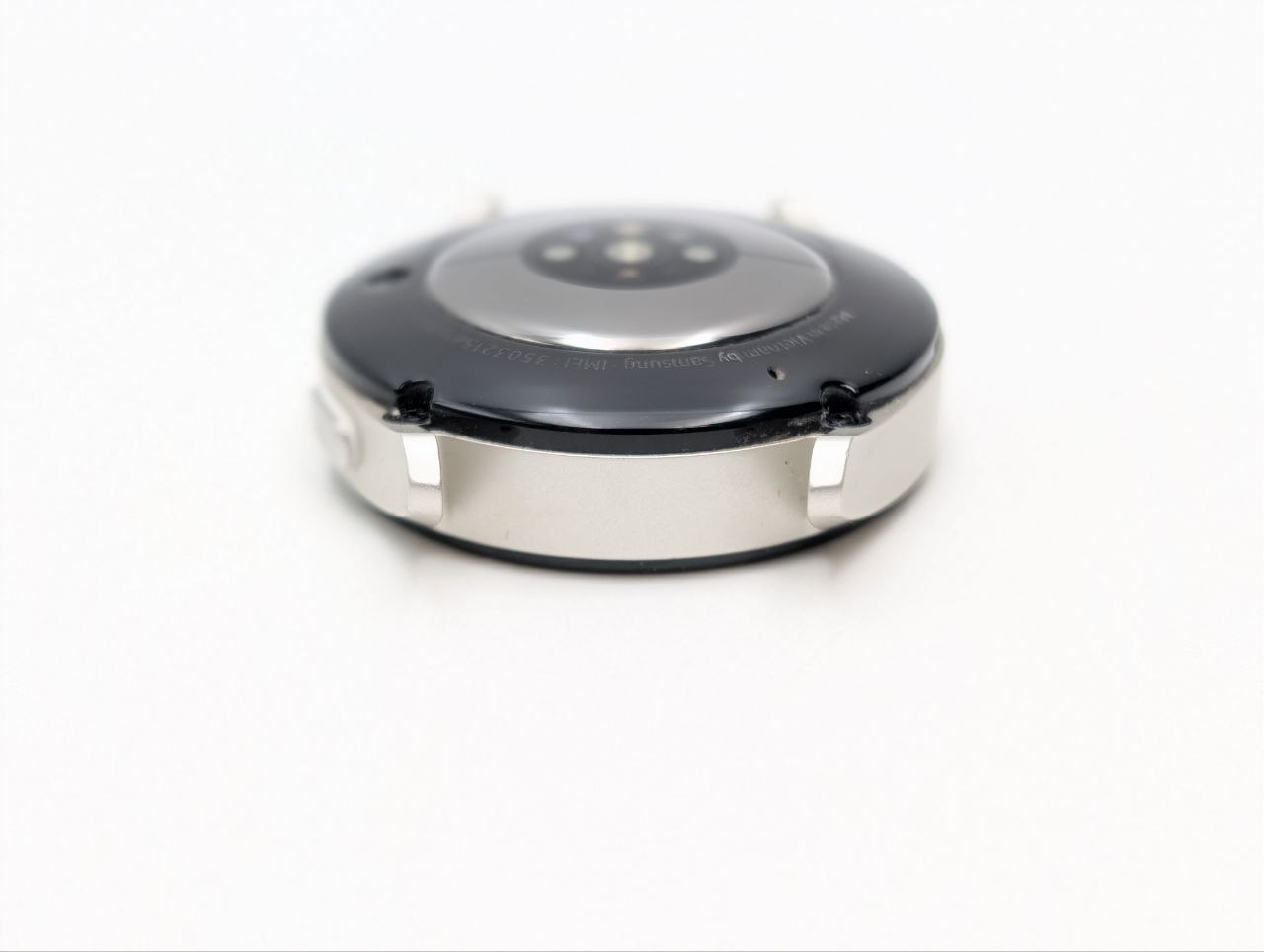 Samsung Galaxy Watch 7 LTE (L305) 40mm kremowy (Powystawowy)