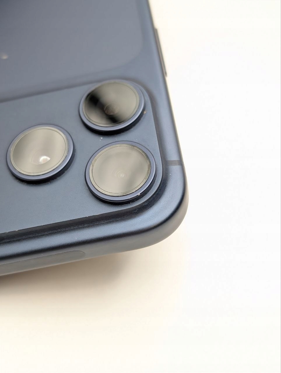 Apple iPhone 17 Pro Max 256 GB Głębinowy błękit | eSim | bateria 100% (Używany)