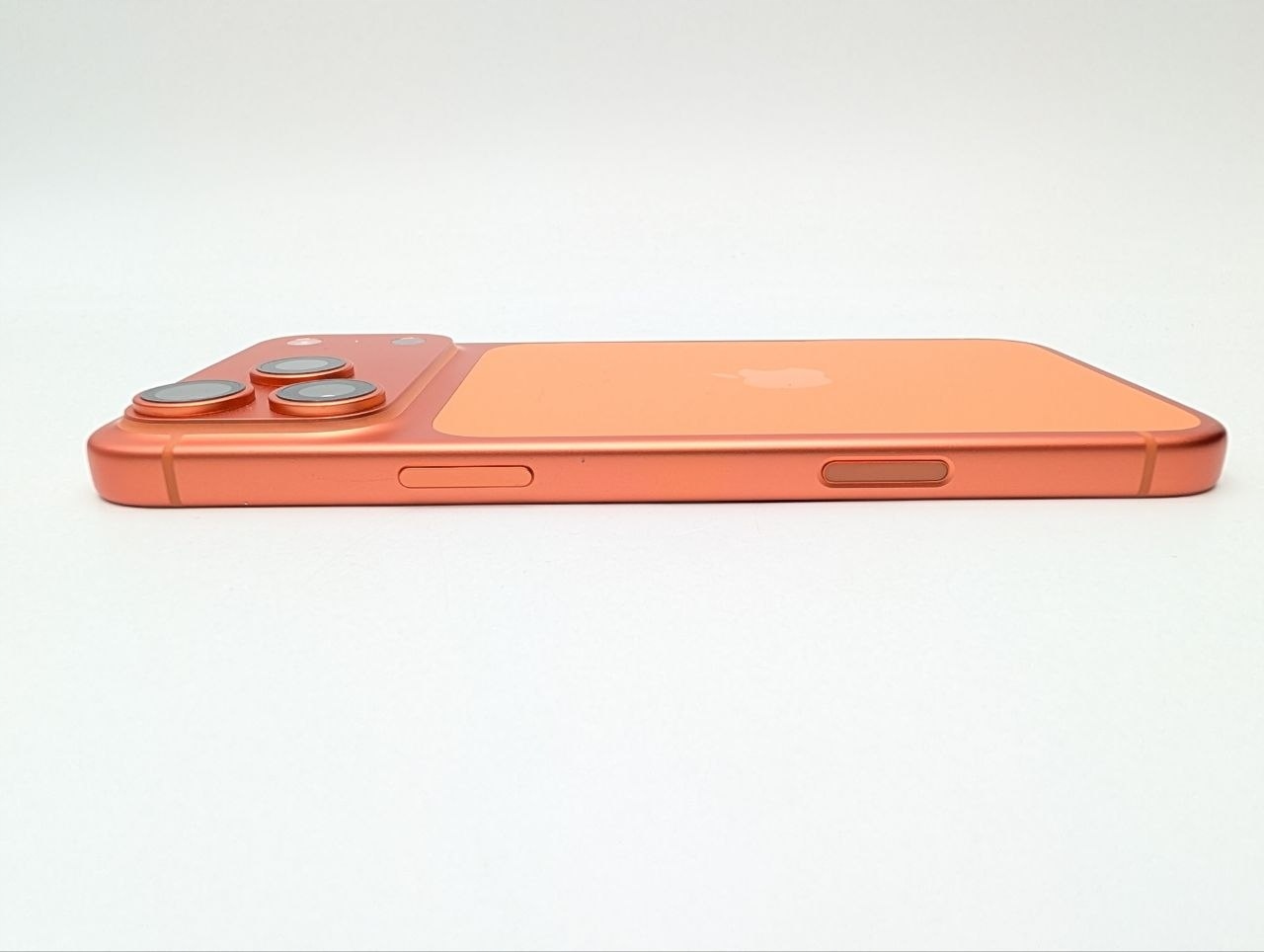 Apple iPhone 17 Pro Max 256 GB Kosmiczny pomarańcz | eSim | bateria 100% (Powystawowy)