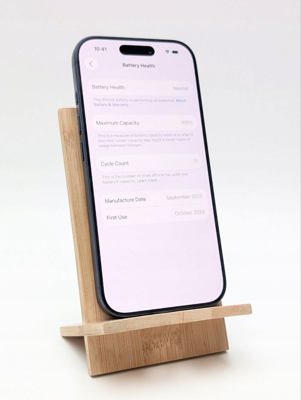 Apple iPhone 17 Pro 256 GB Głębinowy błękit | eSim | bateria 100% (Powystawowy)