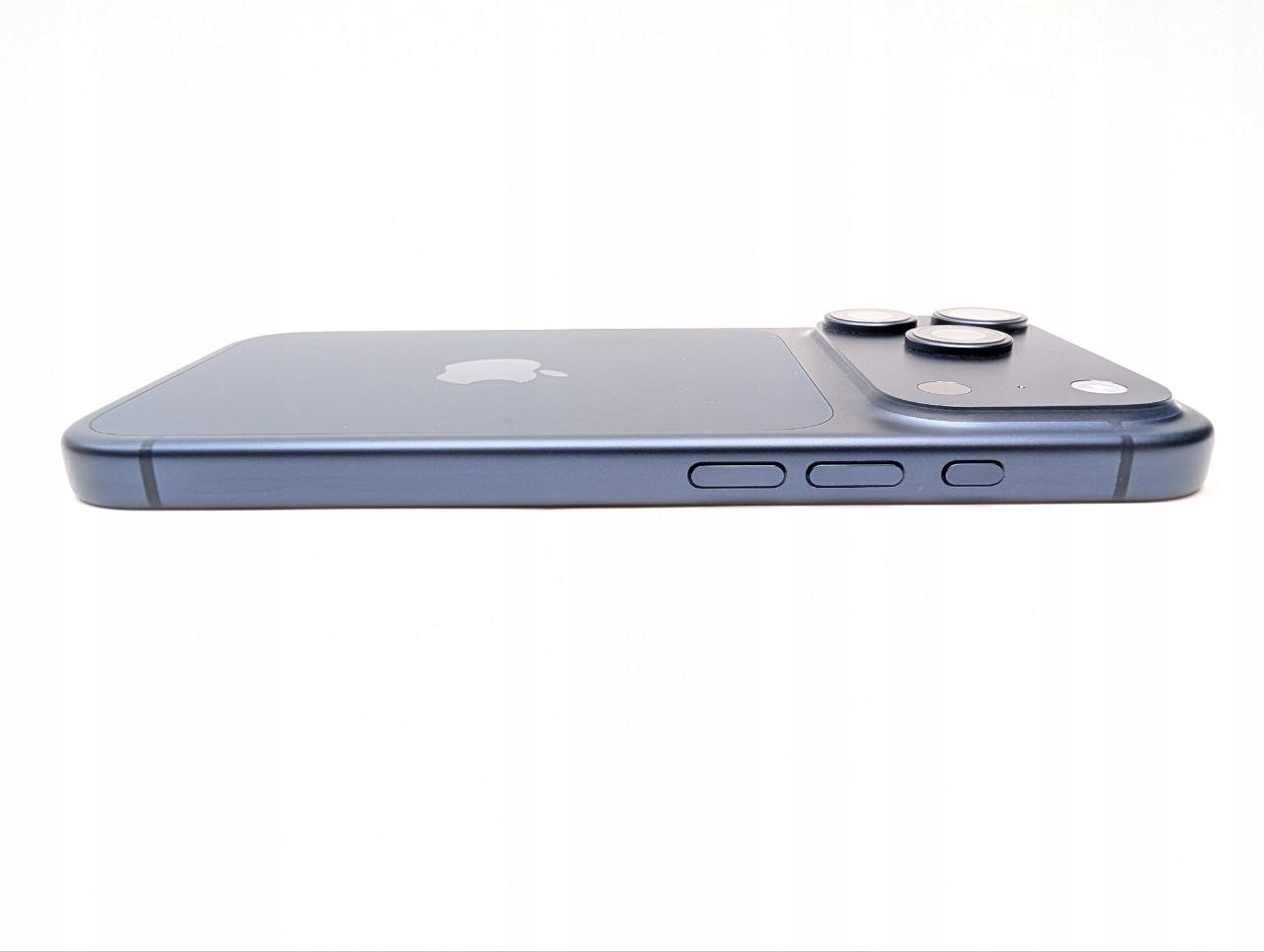 Apple iPhone 17 Pro 256 GB Głębinowy błękit | eSim | bateria 100% (Powystawowy)