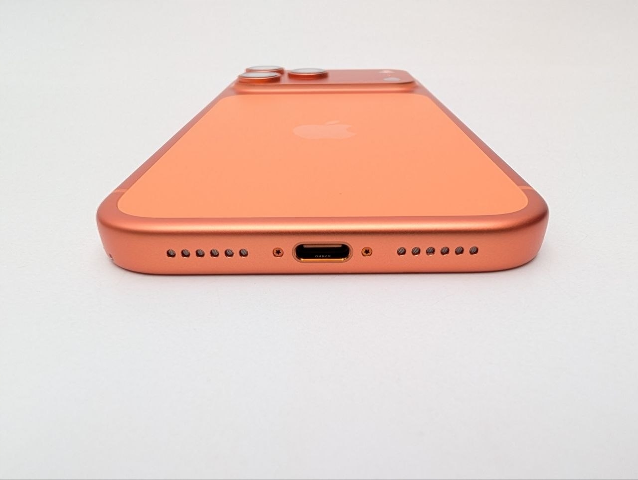 Apple iPhone 17 Pro Max 512 GB Kosmiczny pomarańcz | eSim | bateria 100% (Powystawowy)