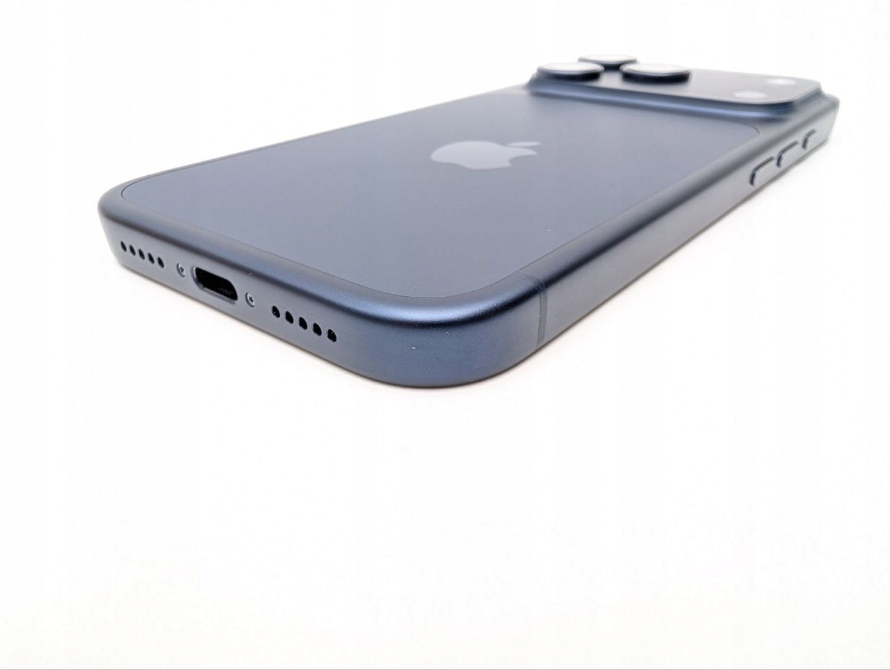 Apple iPhone 17 Pro 256 GB Głębinowy błękit | eSim | bateria 100% (Powystawowy)