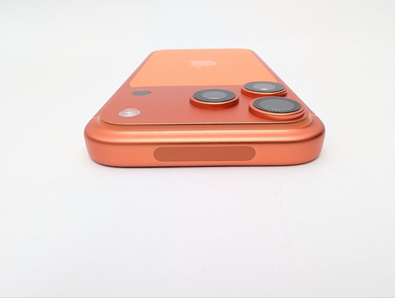 Apple iPhone 17 Pro 256 GB Kosmiczny pomarańcz | eSim | bateria 100% (Powystawowy)