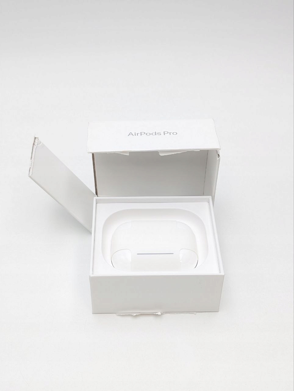 Słuchawki bezprzewodowe dokanałowe Apple AirPods Pro 3 gen| jak nowe (Powystawowy)