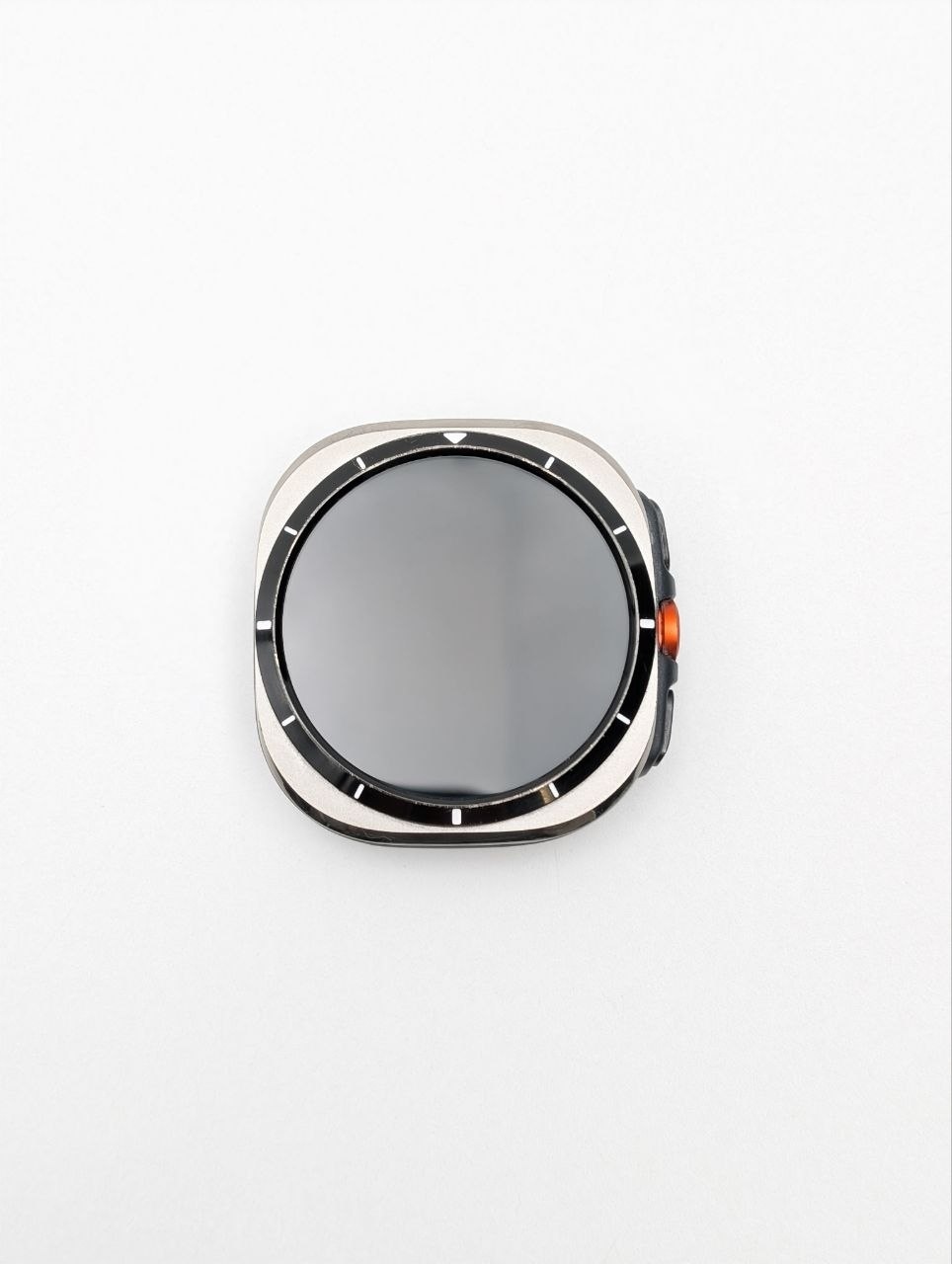 Samsung Galaxy Watch Ultra (SM-L705) 47mm Tytanowy Srebrny (Powystawowy)