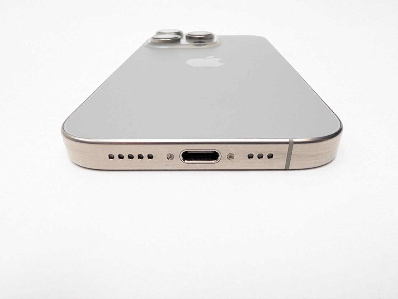 Apple iPhone 16 Pro 128GB Tytan Naturalny (Powystawowy)