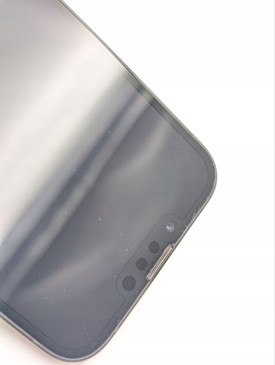 Apple iPhone 16e 128 GB czarny | bateria 100% (Powystawowy)