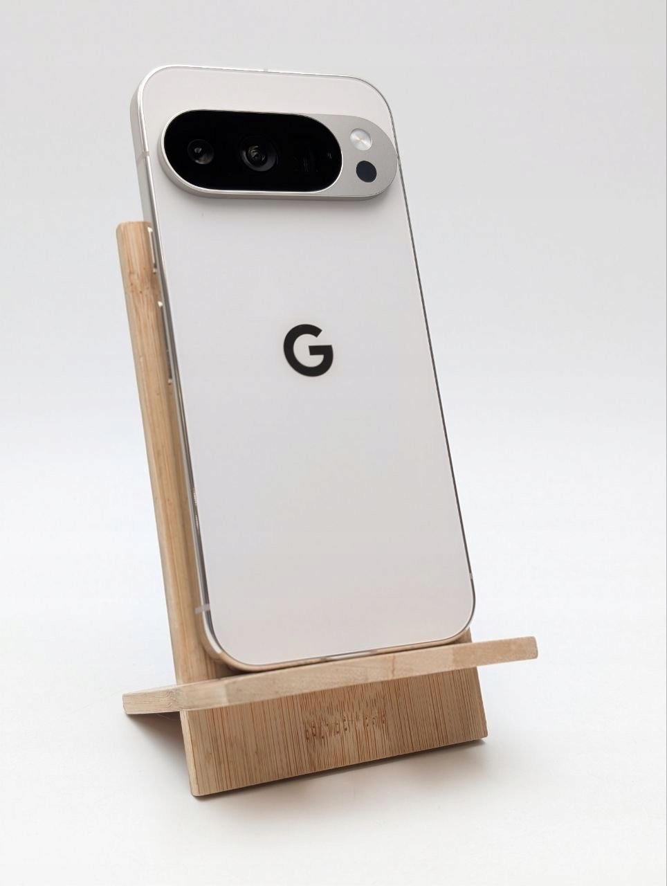 Google Pixel 10 Pro 256GB Porcelanowy (Powystawowy)