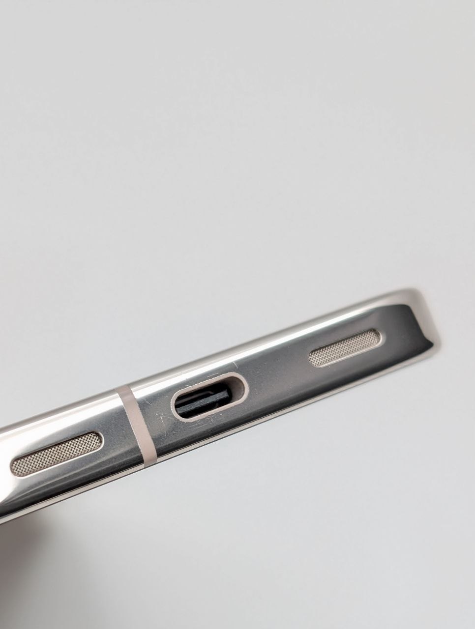 Google Pixel 10 Pro 256GB Porcelanowy (Powystawowy)