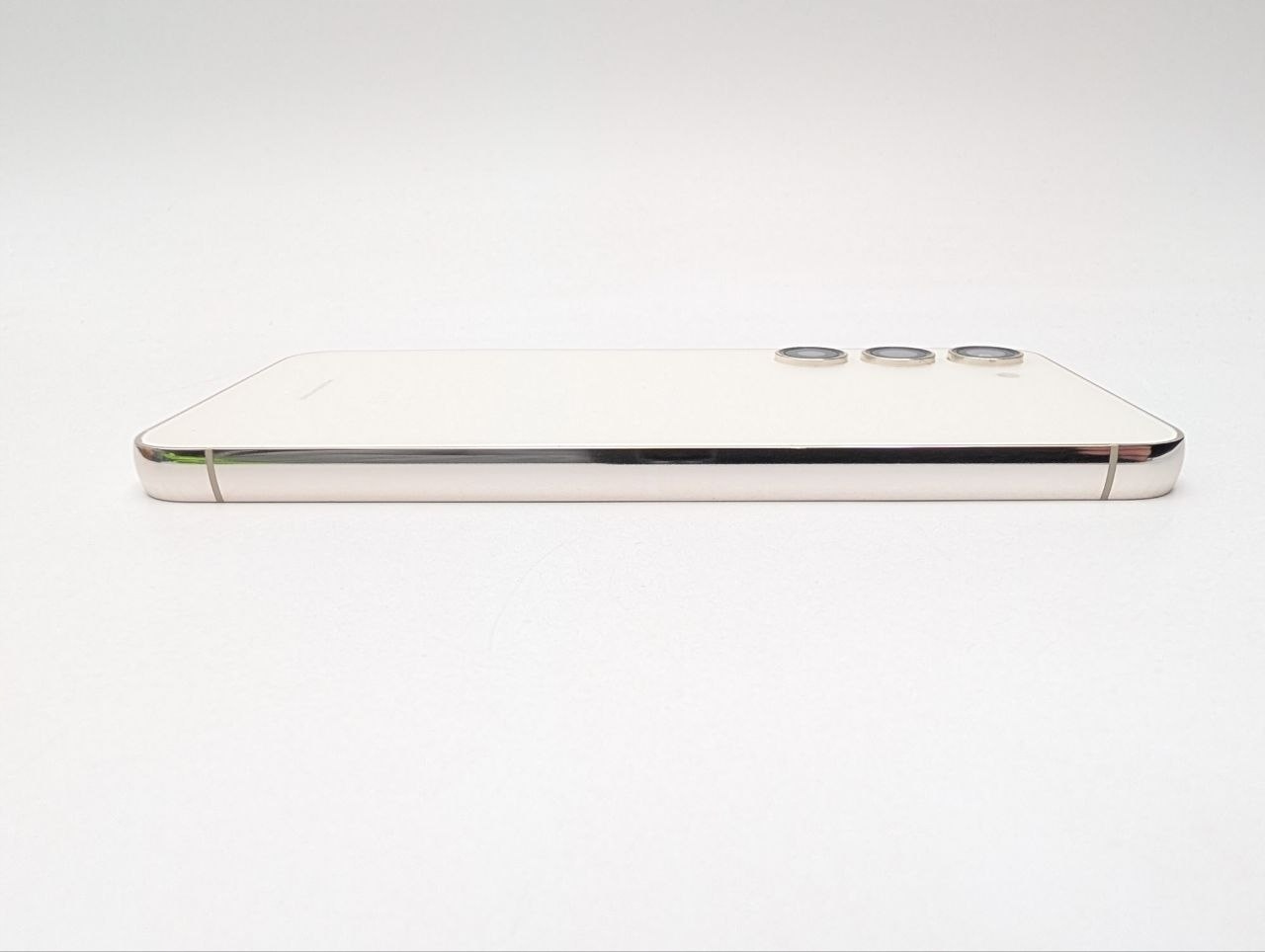 Samsung Galaxy S23 128GB beżowy (Powystawowy)