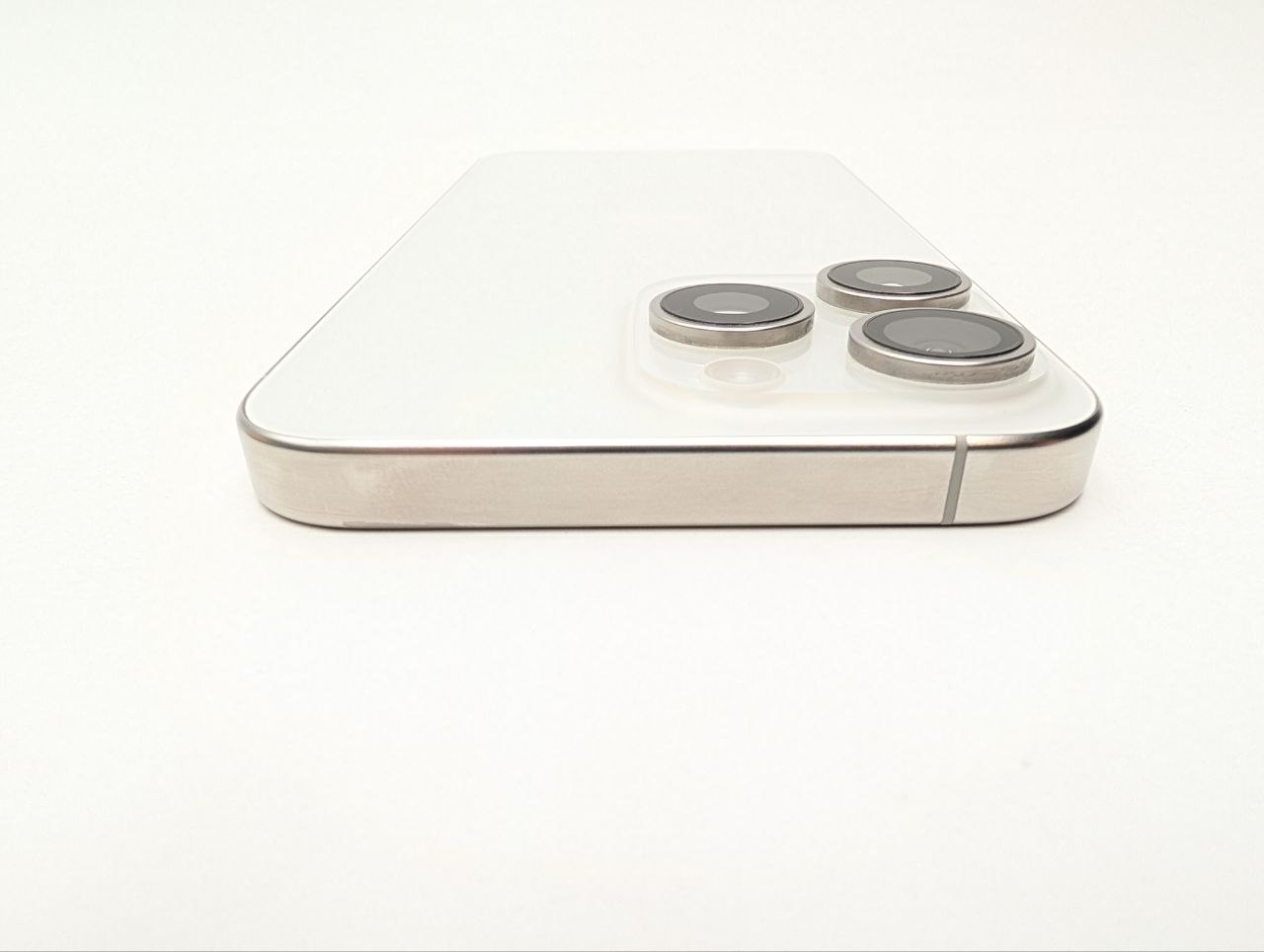 Apple iPhone 15 Pro Max 512 biały | eSim | bateria 100% (Powystawowy)