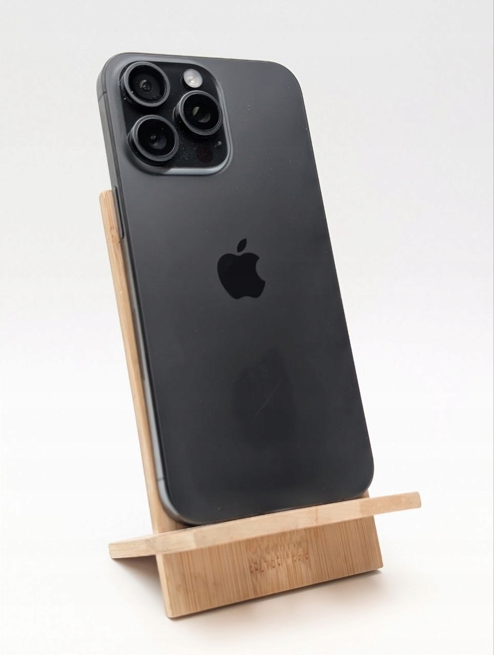 Apple iPhone 15 Pro Max 512GB czarny | eSIM | bateria 100% (Powystawowy)