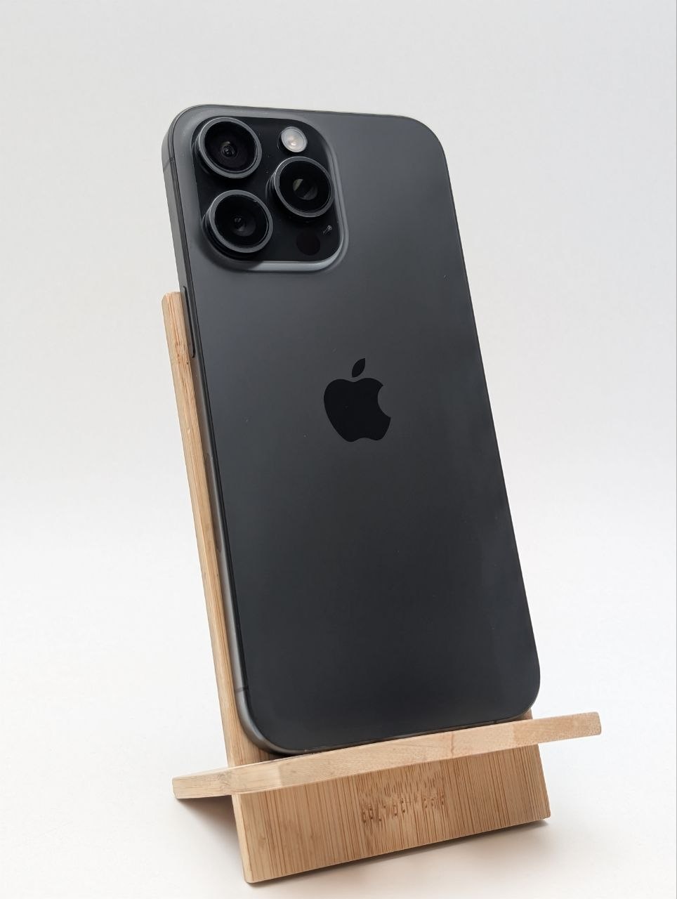 Apple iPhone 15 Pro Max 512GB czarny | eSIM | bateria 100% (Powystawowy)