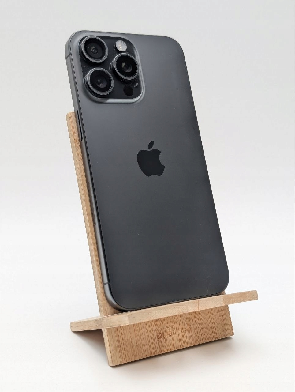 Apple iPhone 15 Pro Max 512GB czarny | eSIM | bateria 100% (Powystawowy)