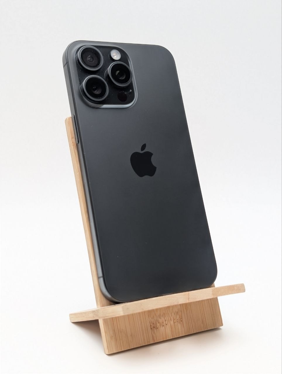 Apple iPhone 15 Pro Max 512GB czarny | eSIM | bateria 100% (Powystawowy)