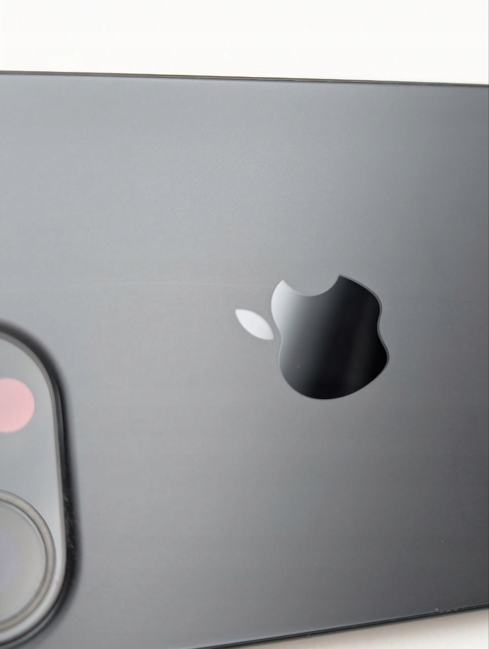 Apple iPhone 15 Pro Max 512GB czarny | eSIM | bateria 100% (Powystawowy)