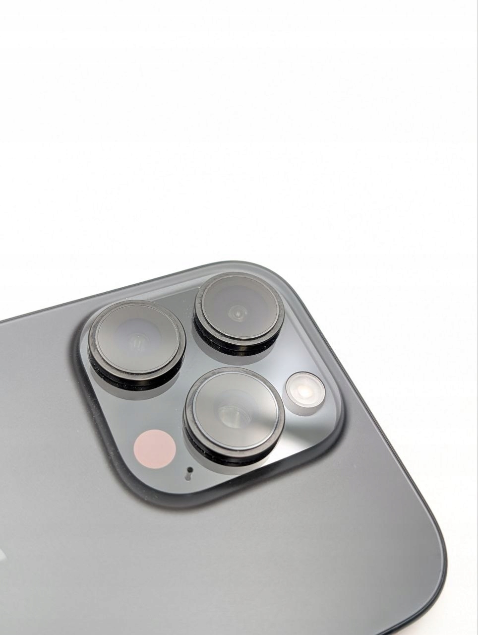 Apple iPhone 16 Pro 128GB Tytan Czarny (Powystawowy)